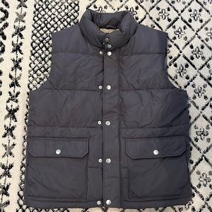 Old navy grey vest with pockets M